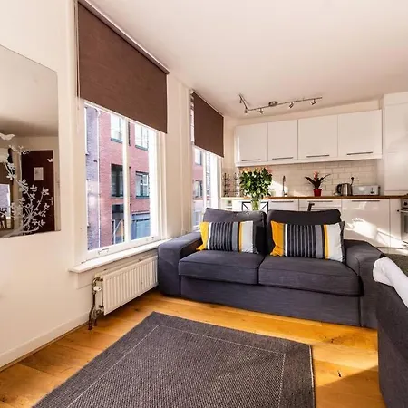 Apartamento City Centre Canal View Studio *